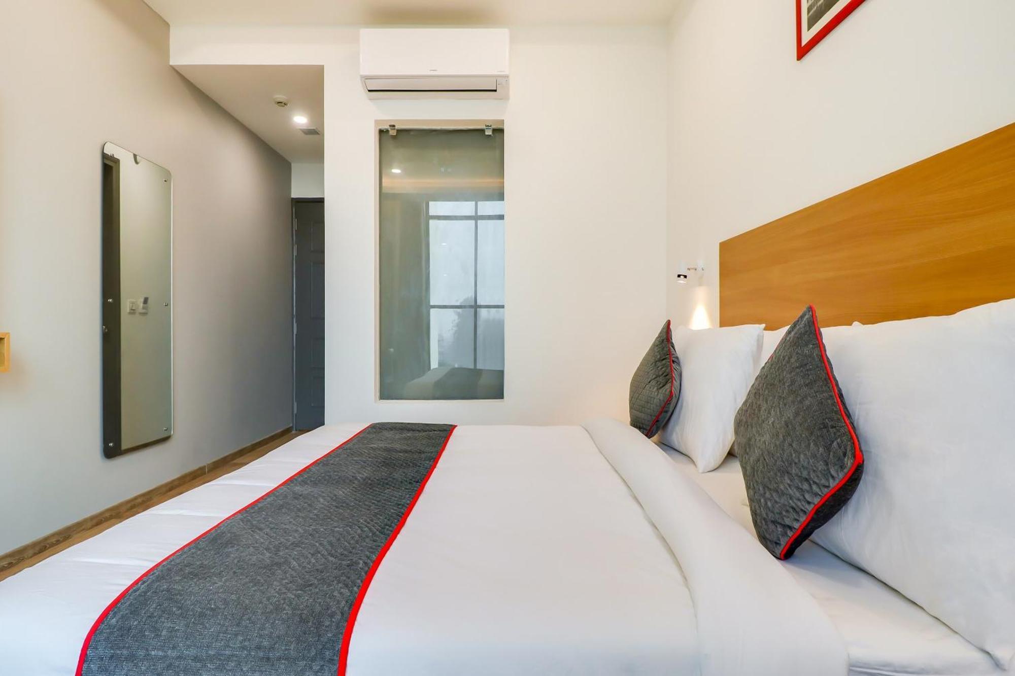 Super Townhouse Jashn Hotel Chinhat Exterior foto