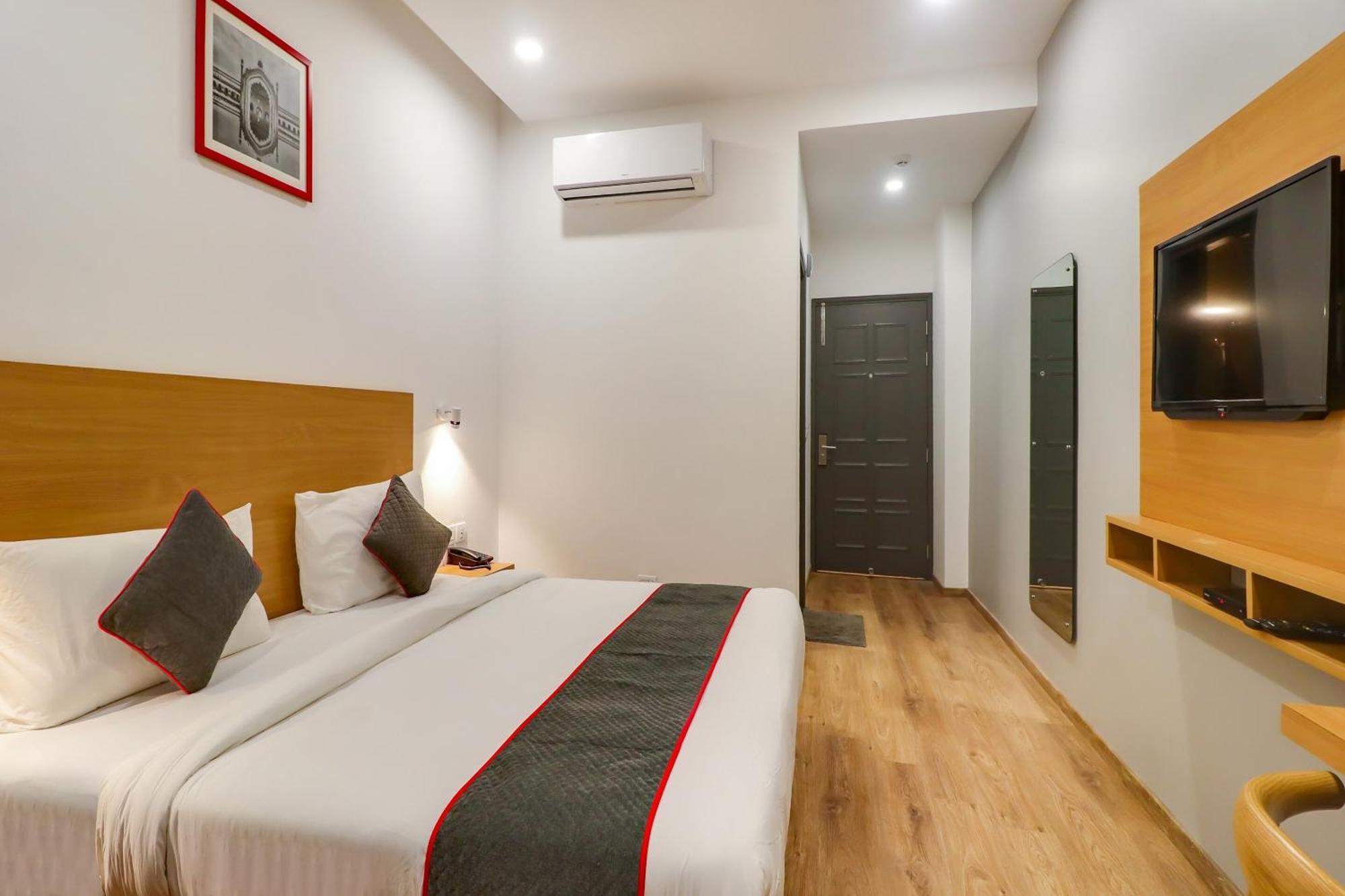 Super Townhouse Jashn Hotel Chinhat Exterior foto